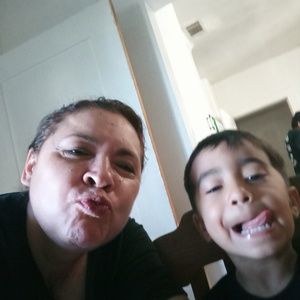 Meet your Posher, Julia